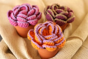 knitted flowers