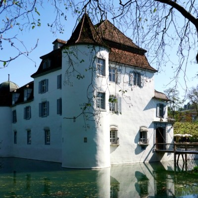 Swiss Heritage adds “Switzerland’s Loveliest Islands” to its collection of handy touring&nbsp;booklets