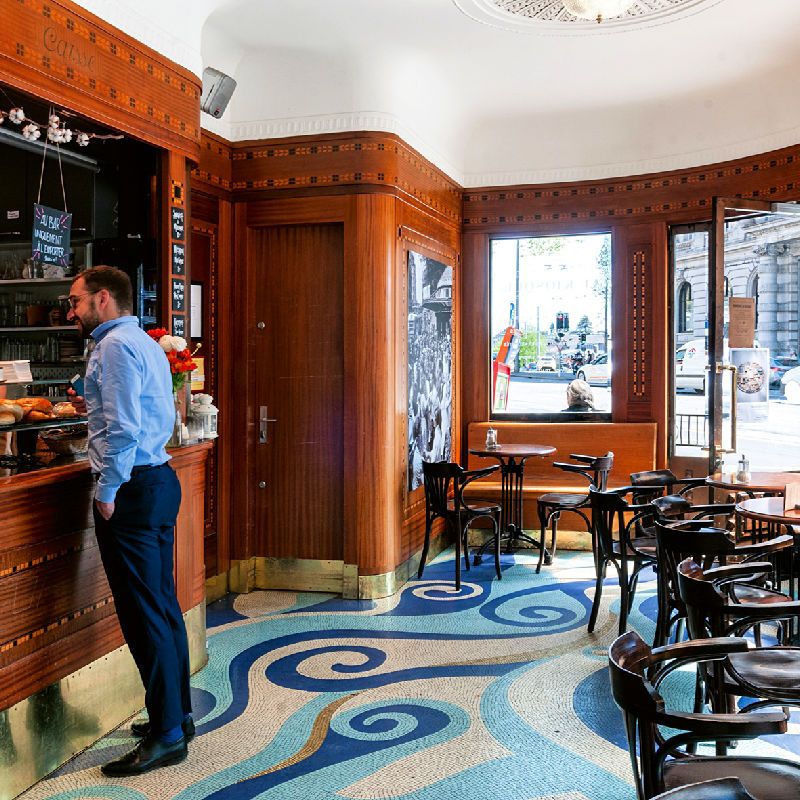 Switzerland’s Loveliest Cafés and Tea Rooms, 2nd&nbsp;edition